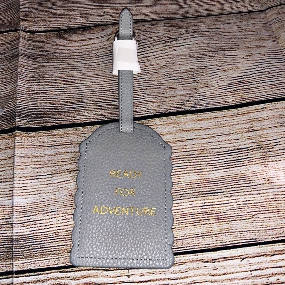 NWT Thirty-one Ready for Adventure Grey luggage tag